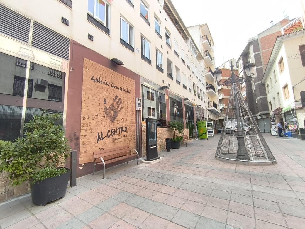 Local Comercial en Baza