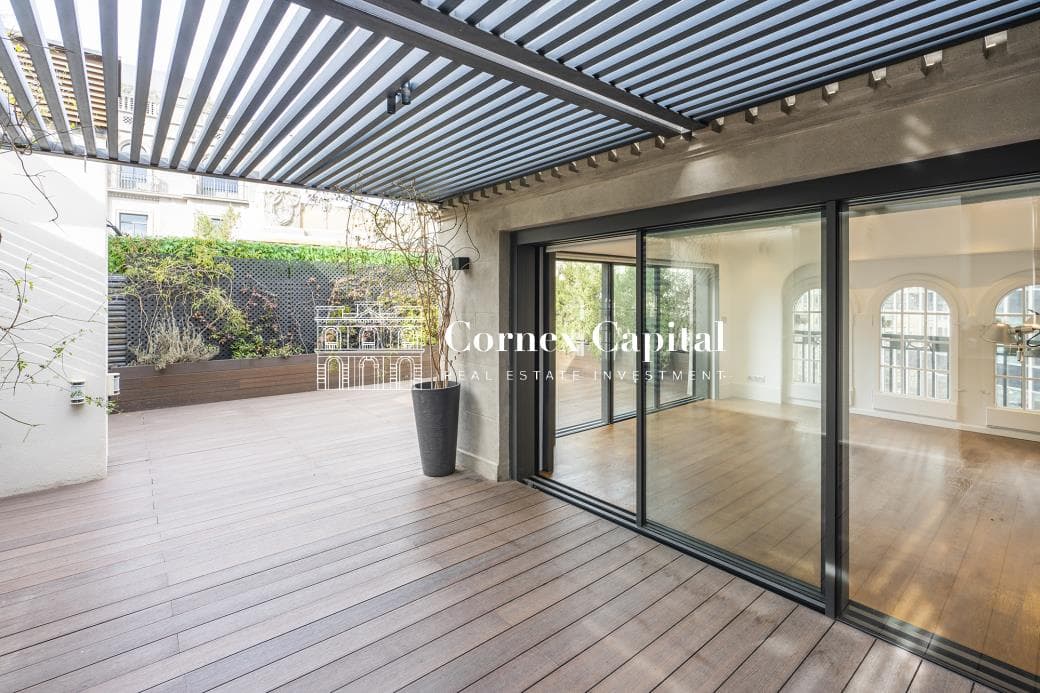 Lujoso Ático-Dúplex en el Quadrat d´Or del Eixample
