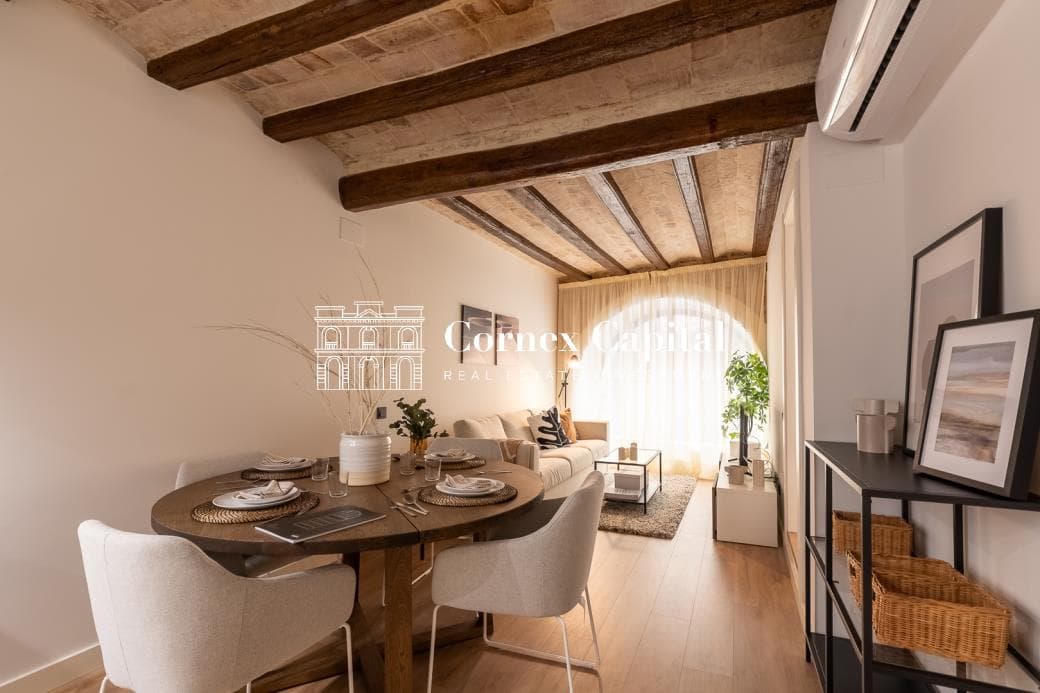 Vivienda rehabilitada en el centro de Barcelona