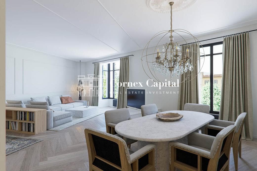 Exclusiva vivienda junto al Paseo de Gracia