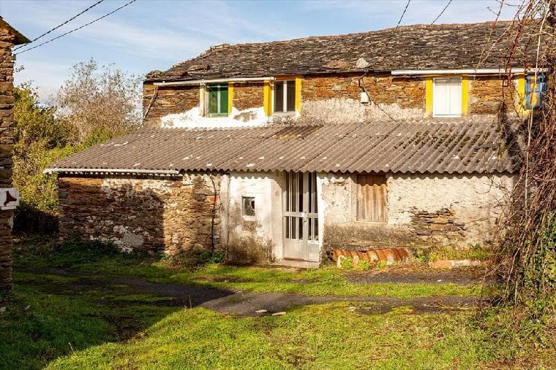 Chalet Adosado en Ortigueira