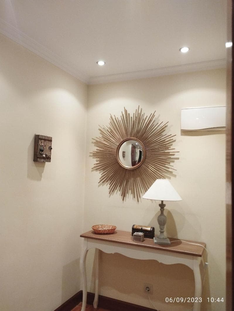 Se Alquila amplia y luminosa vivienda en San Juan