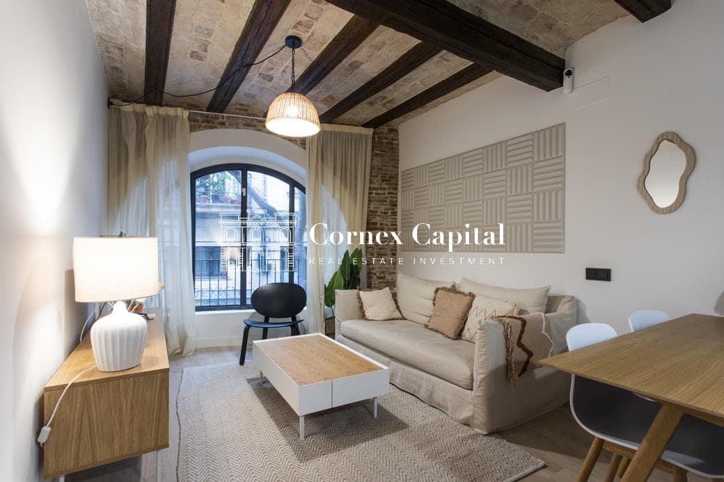 Vivienda rehabilitada en el centro de Barcelona