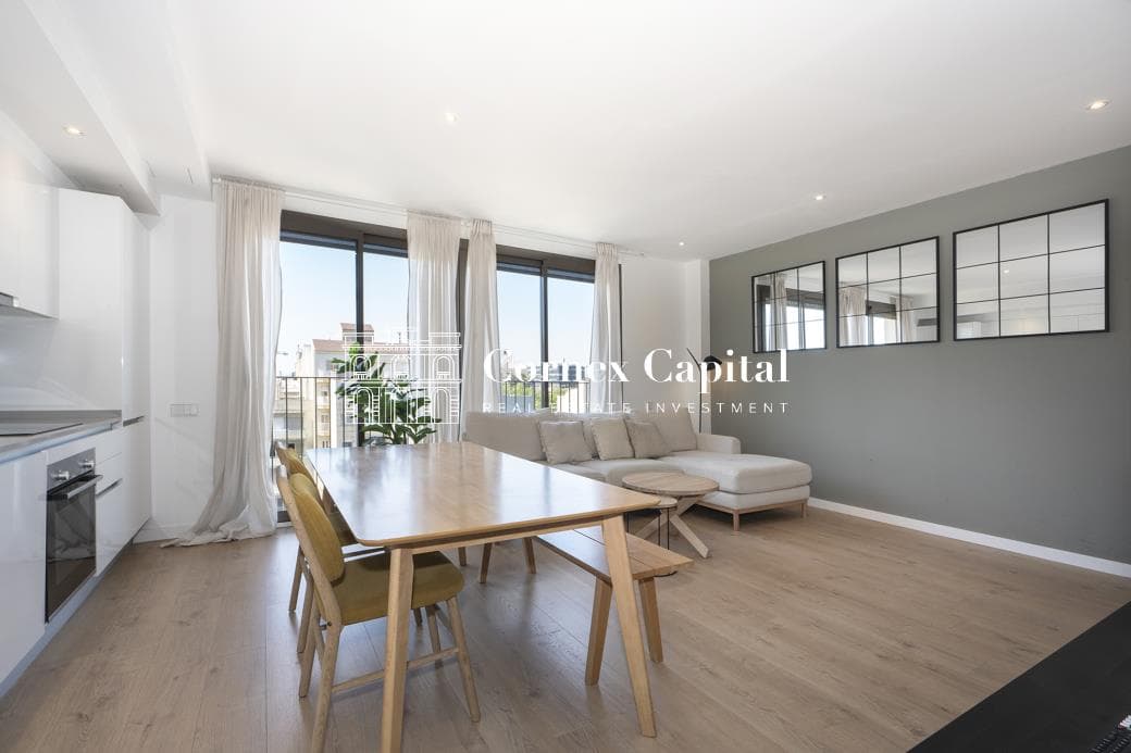 Piso de 3 habitaciones en edificio con piscina comunitaria en Poblenou