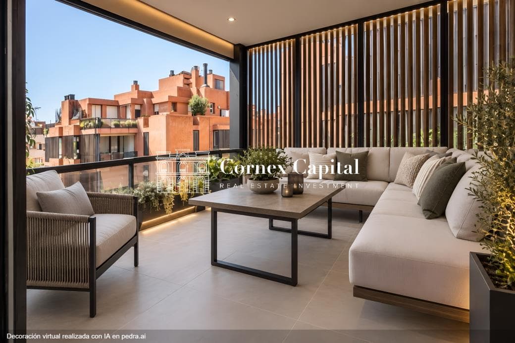 Exclusiva vivienda reformada de 249 m² con 4 suites, terraza y parking en Sant Gervasi